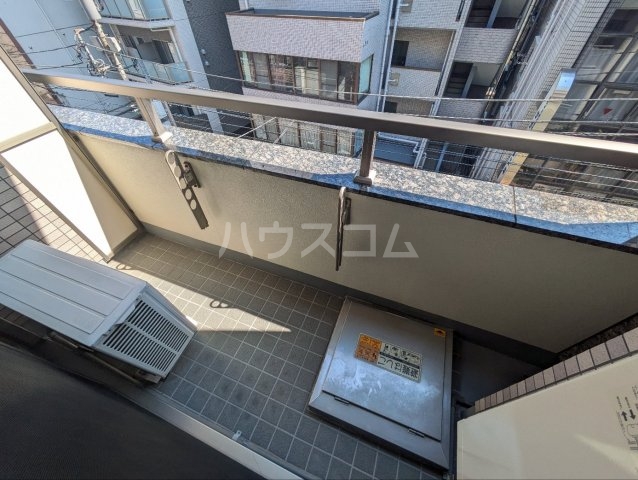 22/30 バルコニー