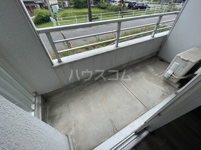 19/25 バルコニー