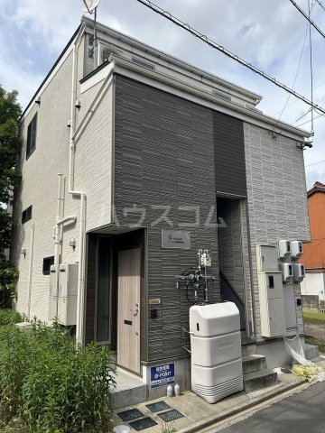 21/29 エントランス