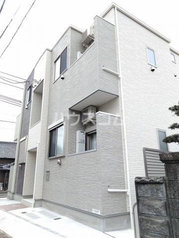 2/10 外観