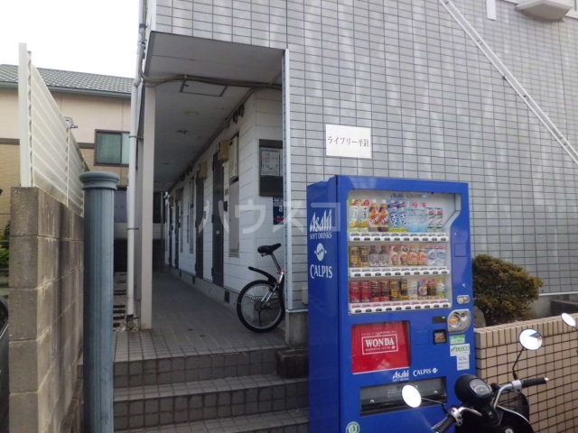 22/29 エントランス