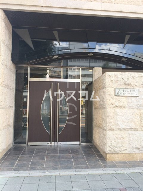 15/22 エントランス