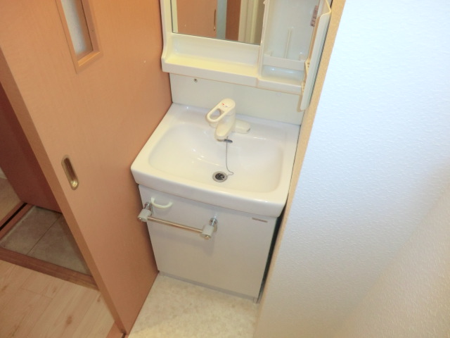 13/30 洗面