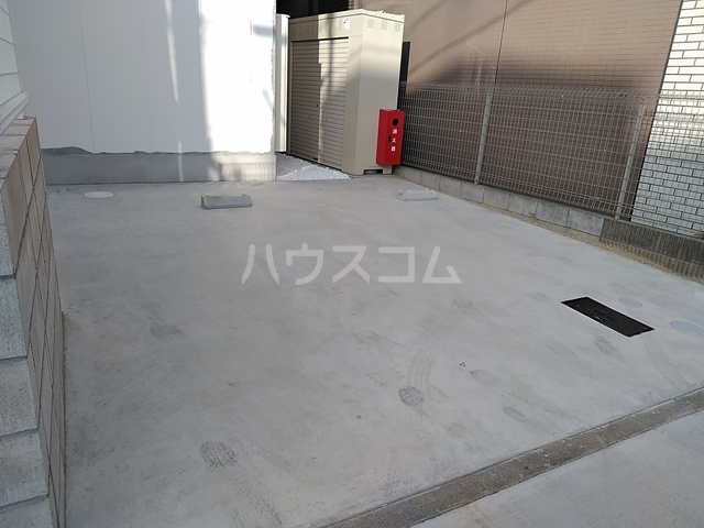 18/24 駐車場