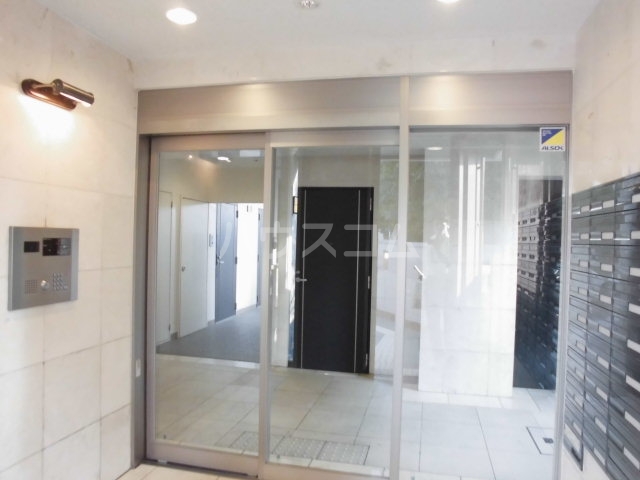 2/13 エントランス