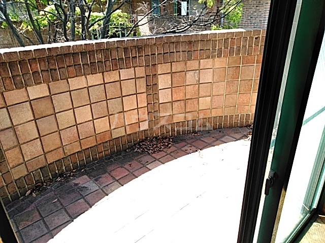 17/25 バルコニー