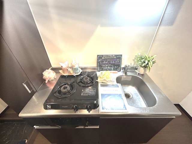13/30 キッチン