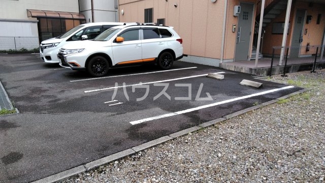 24/30 駐車場