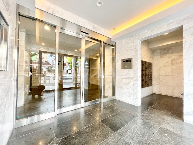 2/10 エントランス