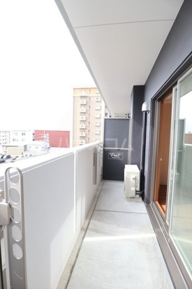 13/27 バルコニー