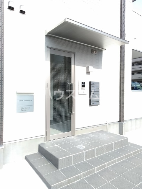 3/5 エントランス