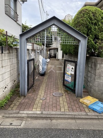 29/30 エントランス