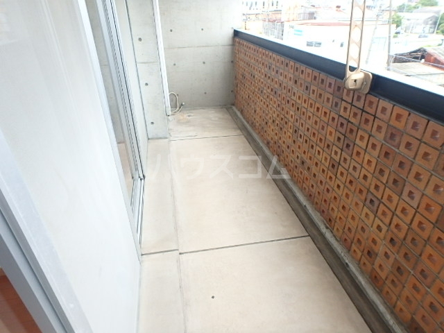 17/30 バルコニー