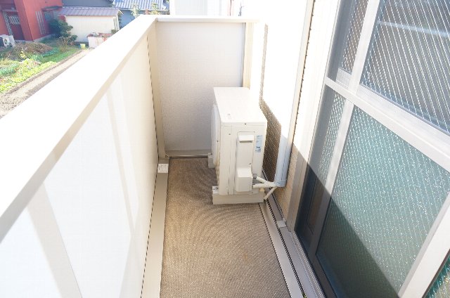 17/23 バルコニー