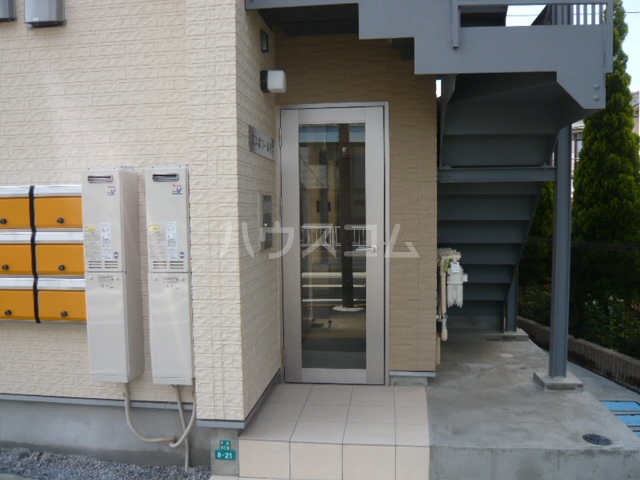 2/11 エントランス