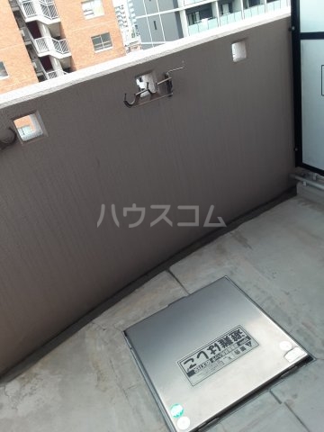 13/30 バルコニー