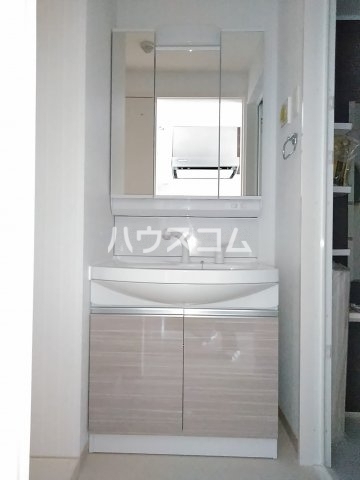 13/30 洗面