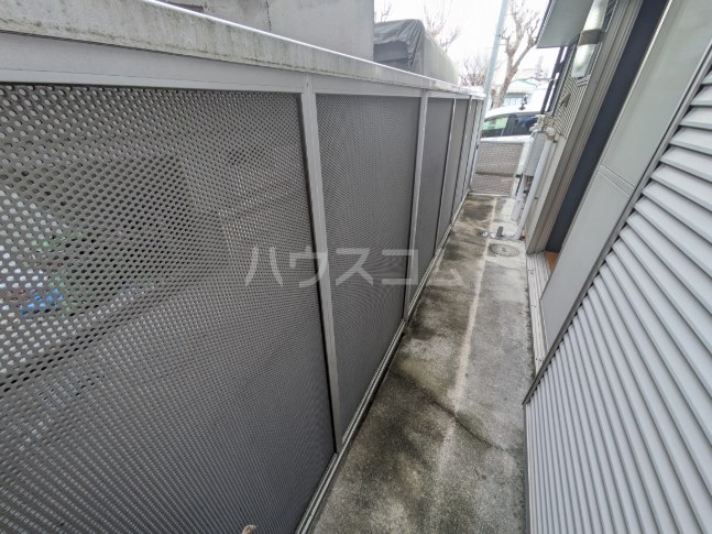 13/21 バルコニー