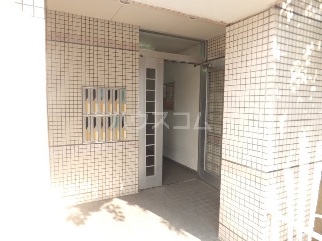 19/21 エントランス