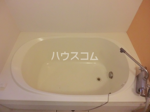 16/30 浴室