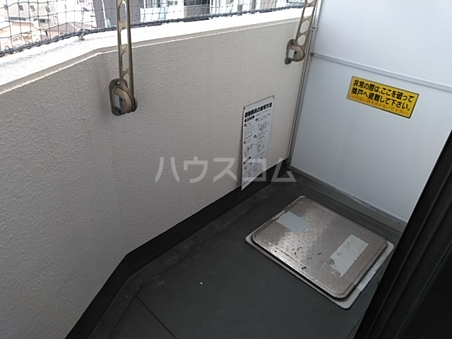 16/28 バルコニー