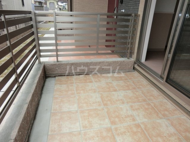 18/22 バルコニー