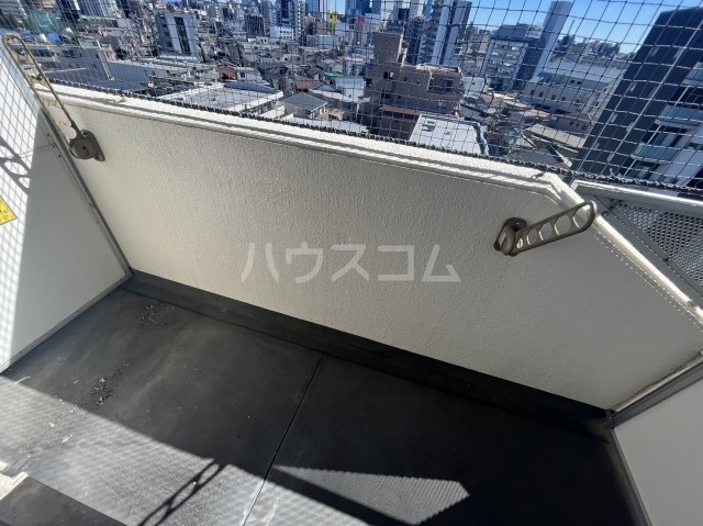 16/28 バルコニー