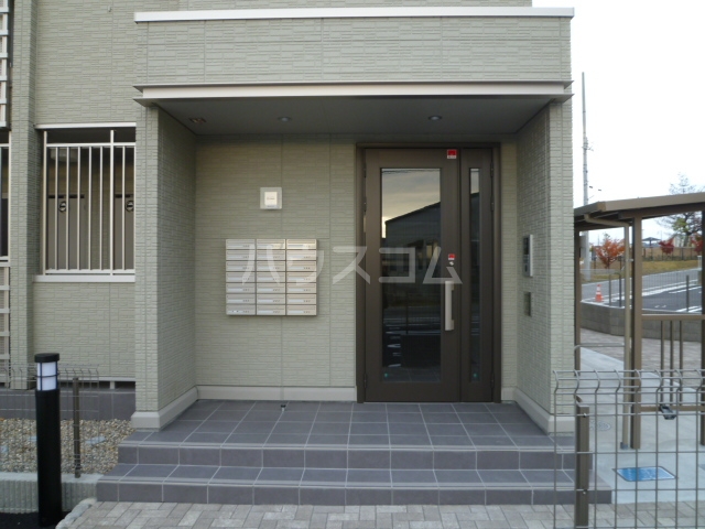 2/6 エントランス