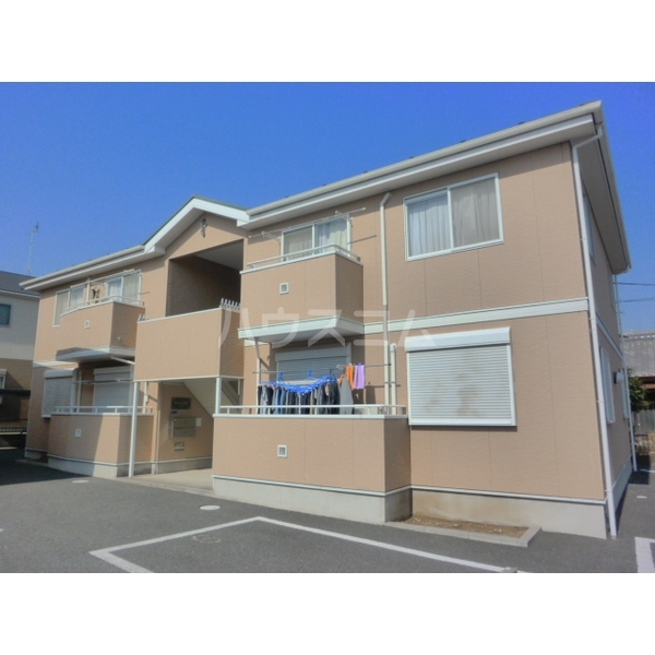 14/23 エントランス