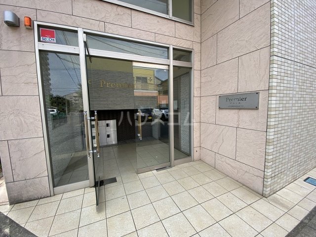 29/30 エントランス