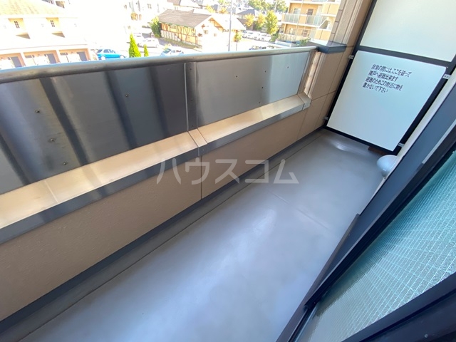 20/30 バルコニー