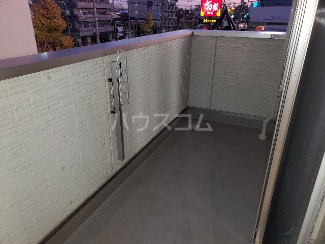 17/30 バルコニー