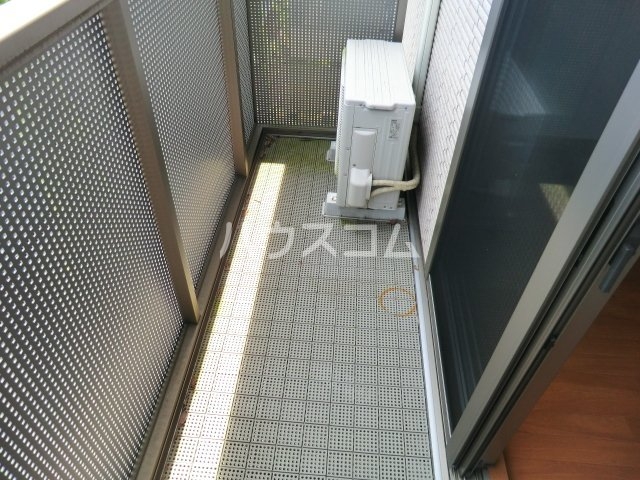 16/25 バルコニー