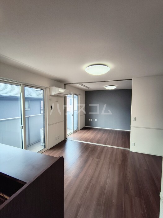 13/20 バルコニー