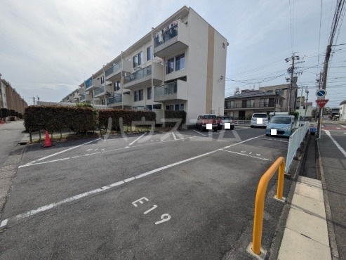 24/30 駐車場