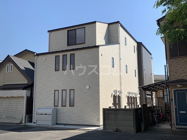 1/23 外観