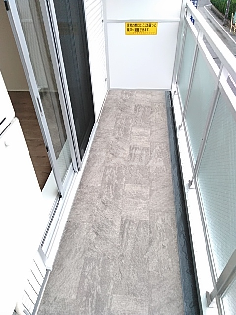 16/26 バルコニー