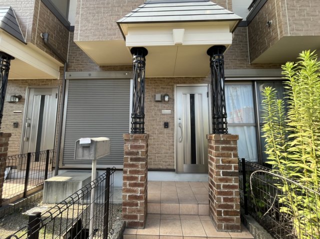 21/28 エントランス