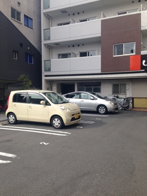 21/27 駐車場