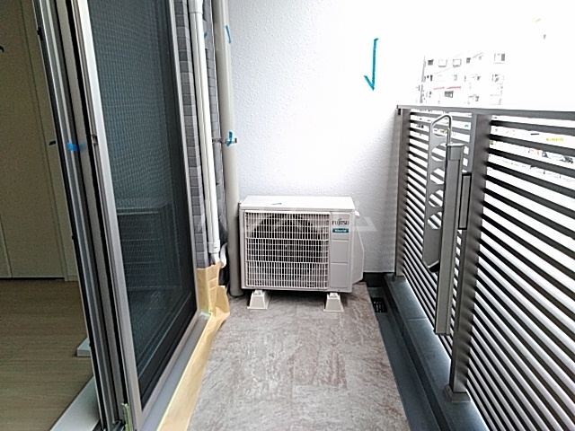 18/25 バルコニー