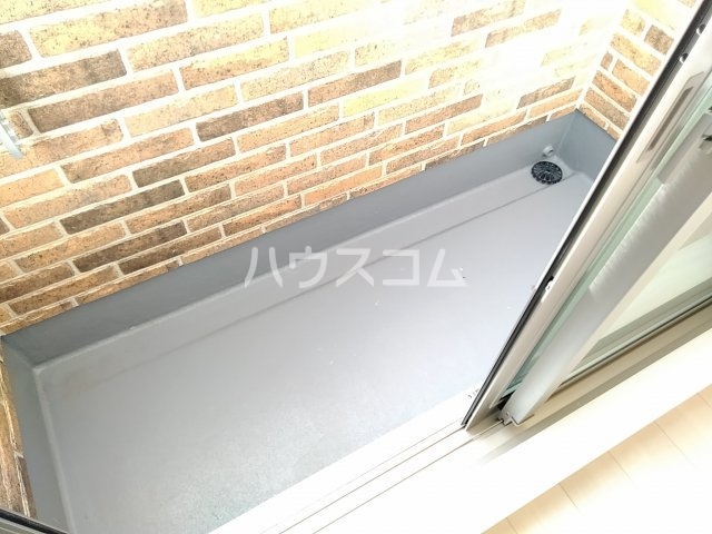 17/27 バルコニー