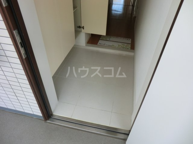 14/30 玄関