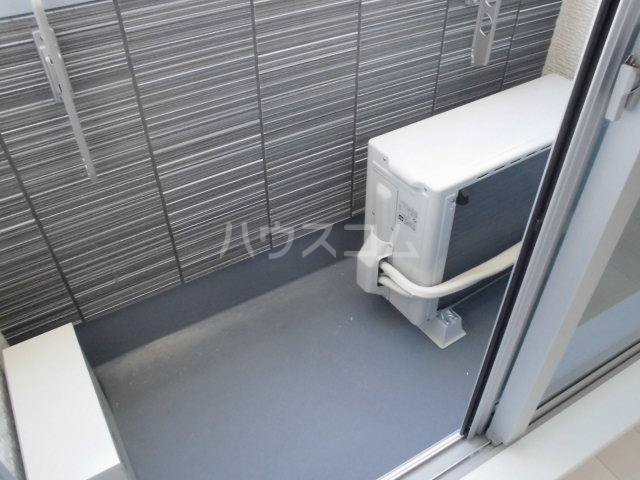 17/28 バルコニー