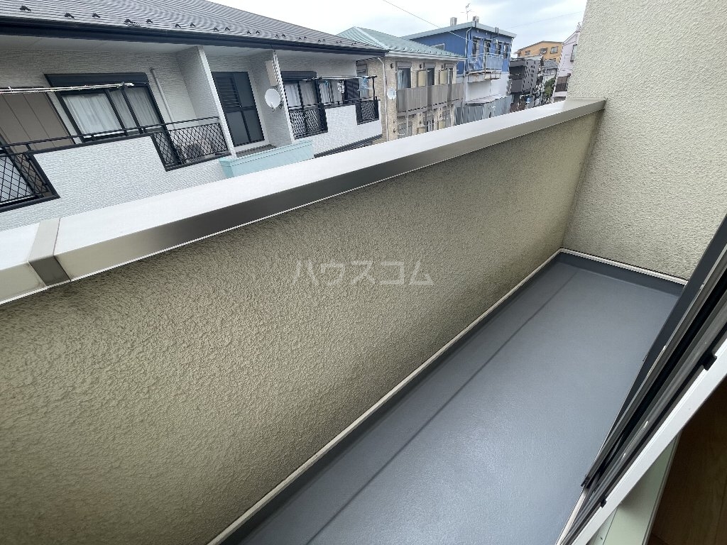 17/26 バルコニー