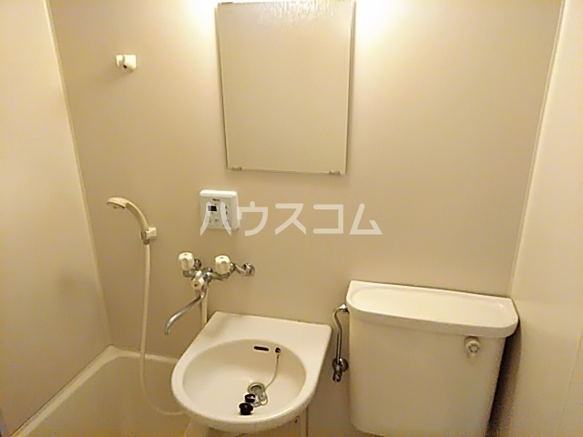 17/28 洗面
