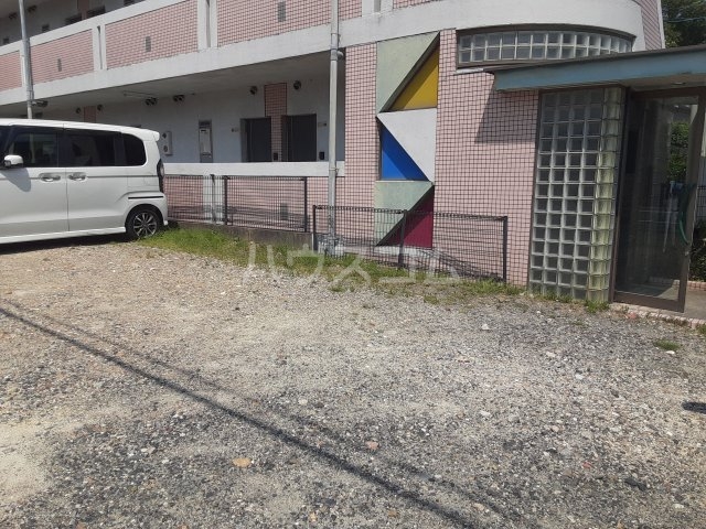 4/5 駐車場