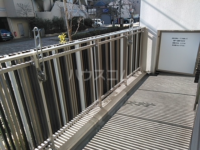 13/23 バルコニー