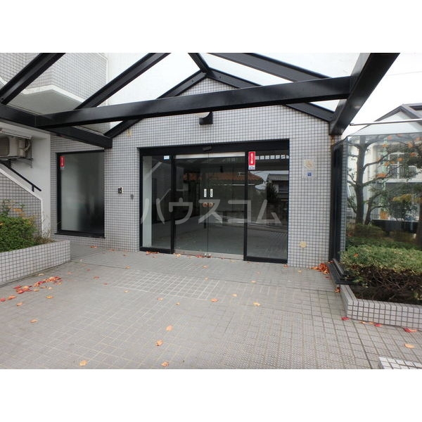 14/19 エントランス