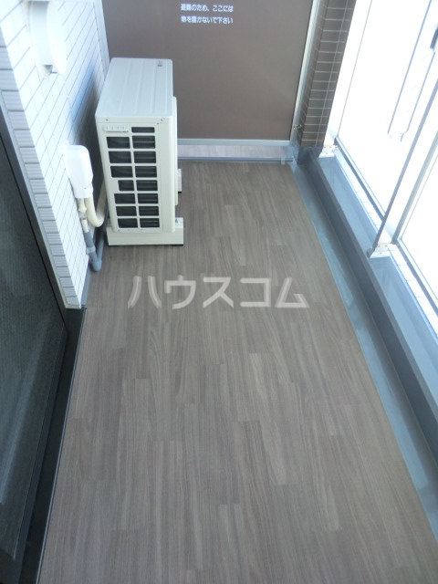 15/28 バルコニー