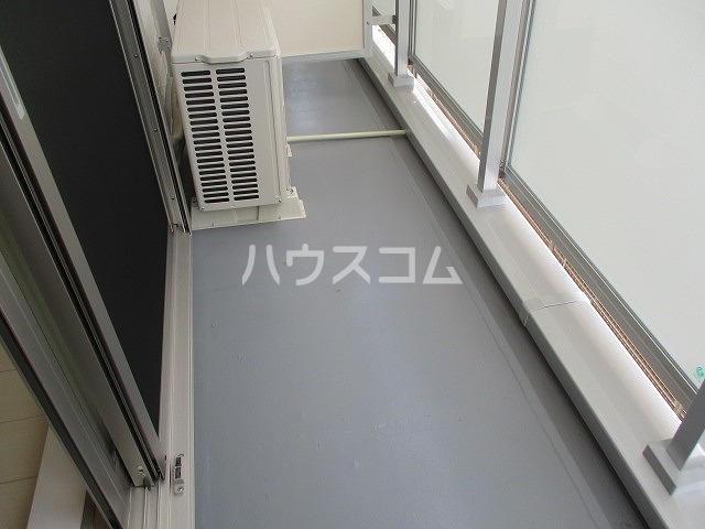 17/28 バルコニー